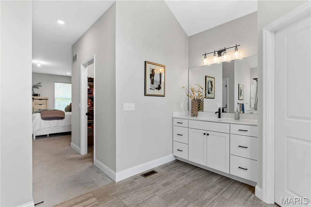 O'Fallon, Missouri 63368, United States, 4 Bedrooms Bedrooms, ,4 BathroomsBathrooms,Residential,Active,185668