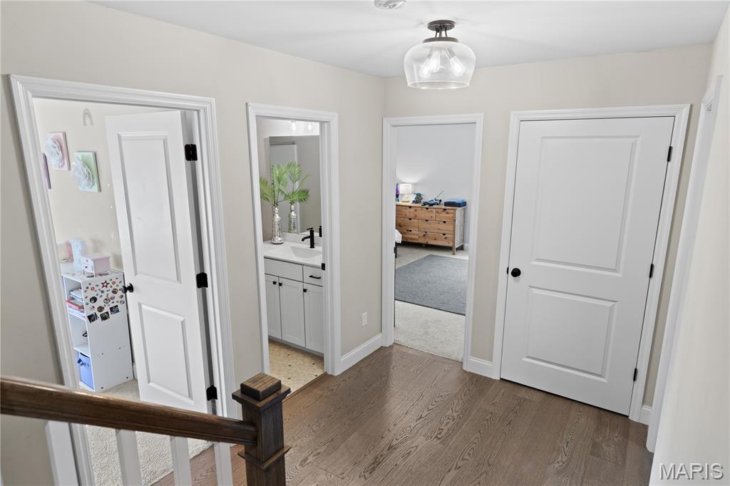 O'Fallon, Missouri 63368, United States, 4 Bedrooms Bedrooms, ,4 BathroomsBathrooms,Residential,Active,185668