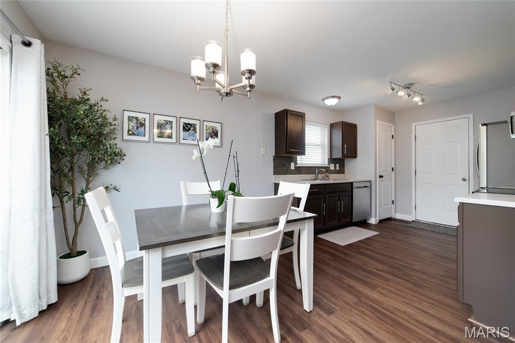 Westbury Village At Thornbury - Residential