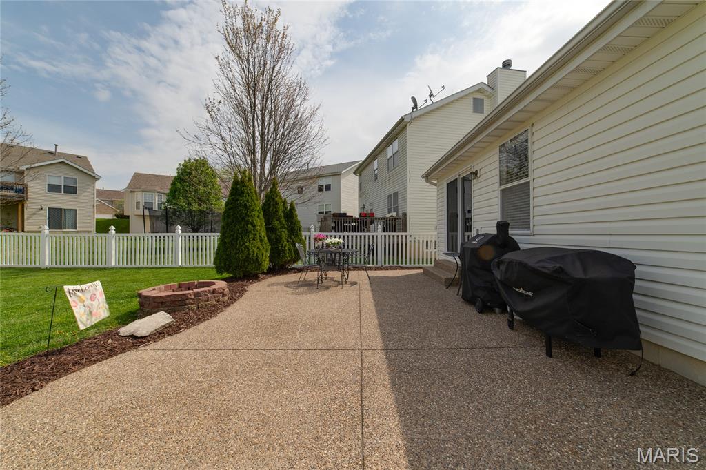 Westbury Village At Thornbury - Residential