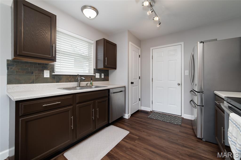 Westbury Village At Thornbury - Residential