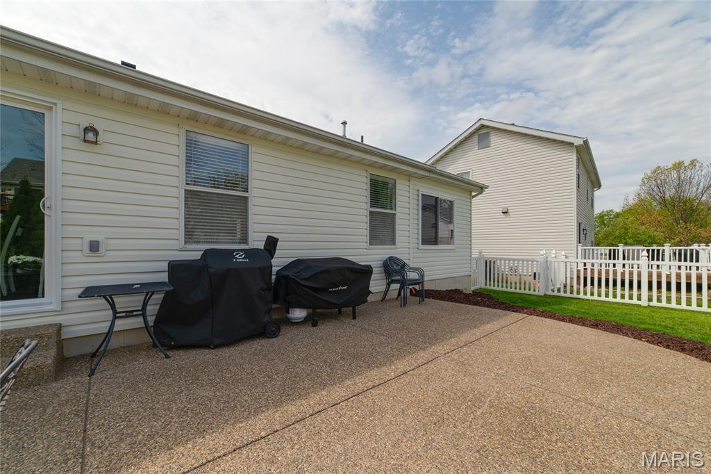 Westbury Village At Thornbury - Residential