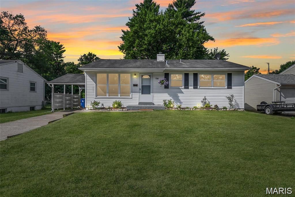 Photo of 730 Babler Drive, Florissant, MO 63031 (MLS # 26021053)