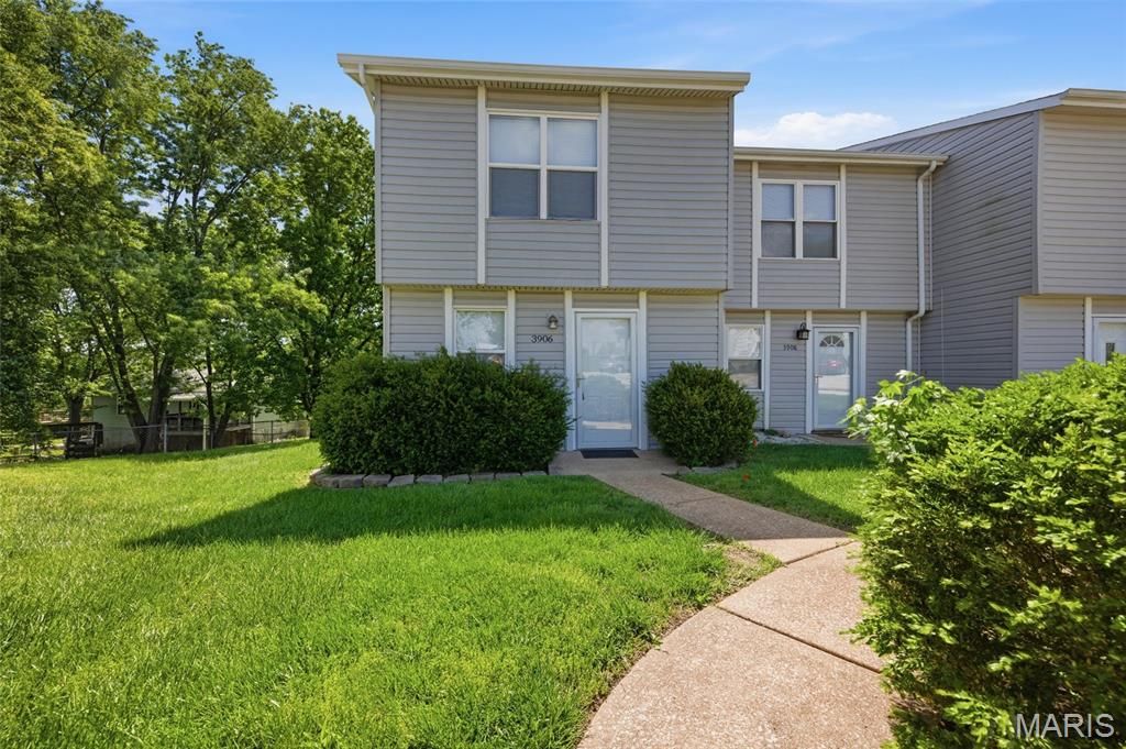 Photo of 3906 Cherry Brook Drive, Arnold, MO 63010 (MLS # 26027039)