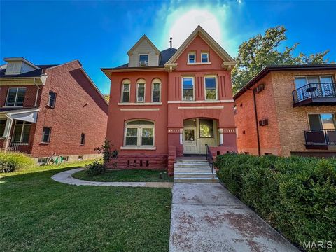 4232 W Pine Boulevard St Louis MO 63108
