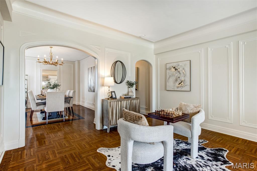 Pierre Chouteau Condo - Residential