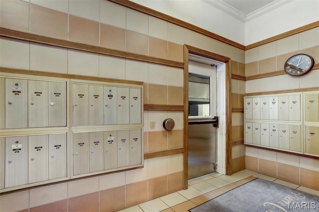 Pierre Chouteau Condo - Residential