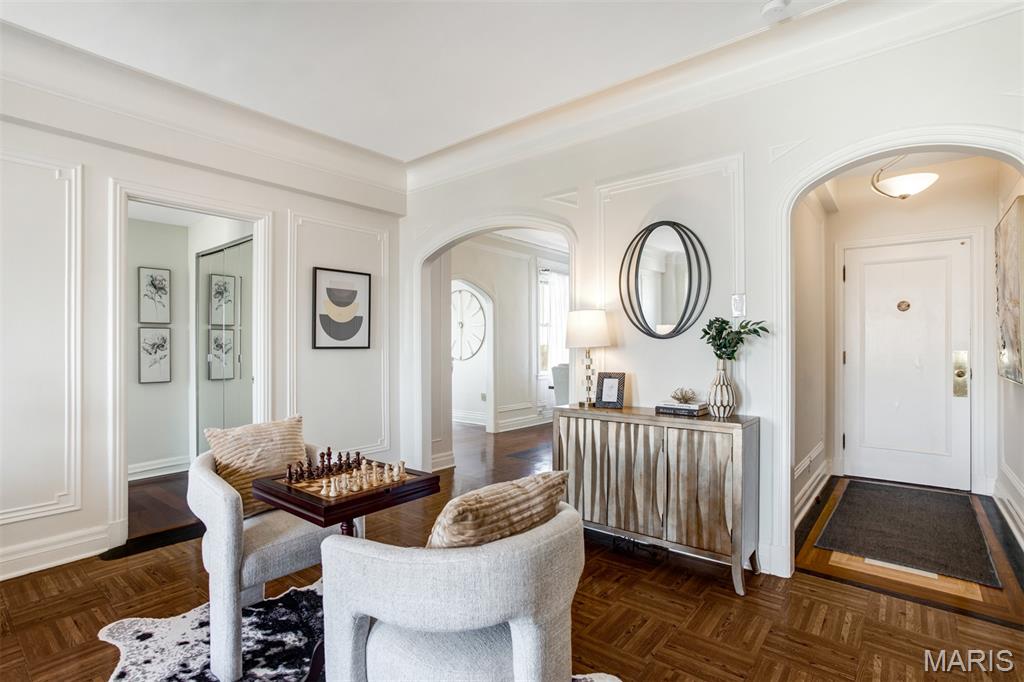 Pierre Chouteau Condo - Residential