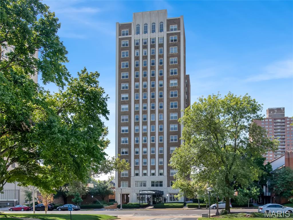 Pierre Chouteau Condo - Residential