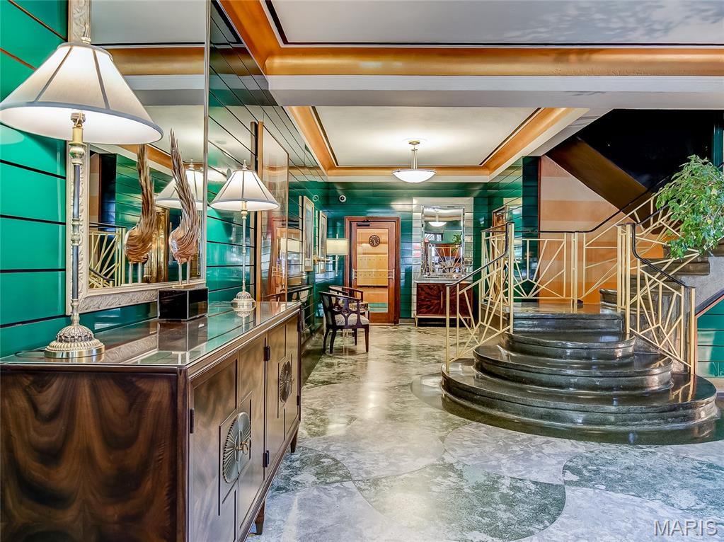 Pierre Chouteau Condo - Residential