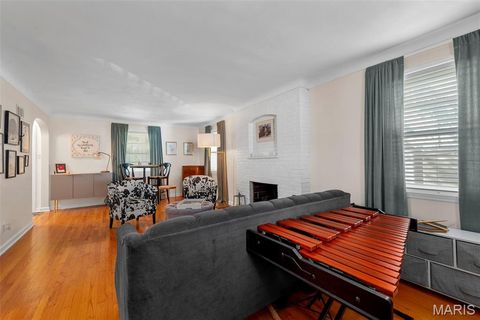 Tiny photo for 1001 Barberry Lane, Kirkwood, MO 63122 (MLS # 26007221)