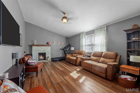 Tiny photo for 1001 Barberry Lane, Kirkwood, MO 63122 (MLS # 26007221)