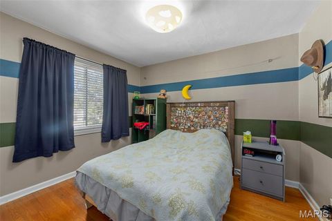 Tiny photo for 1001 Barberry Lane, Kirkwood, MO 63122 (MLS # 26007221)