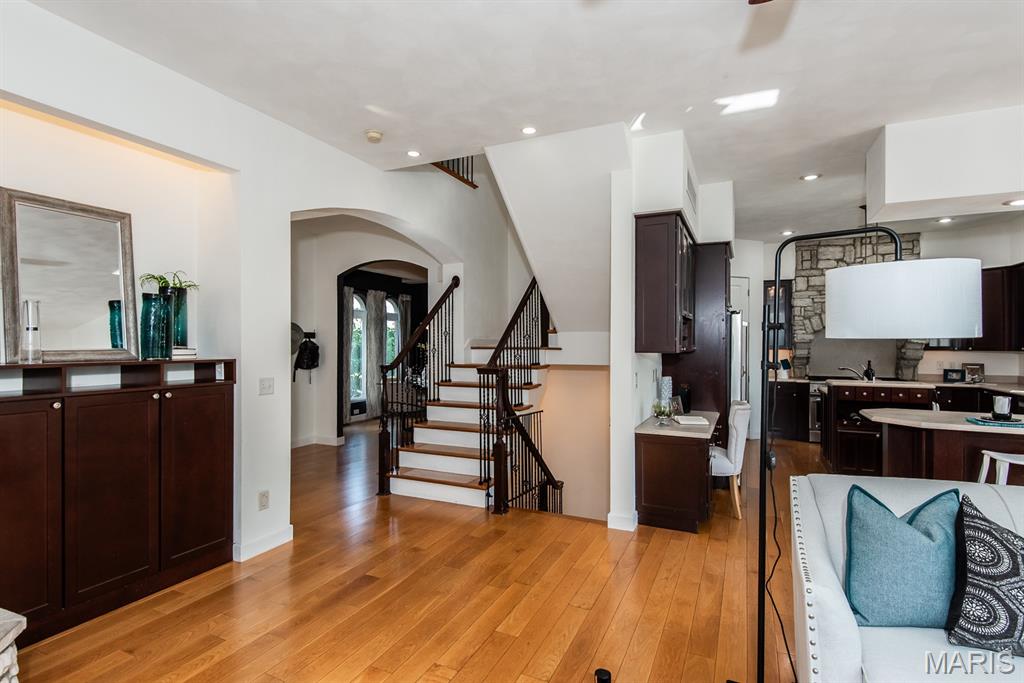 Gaslight Square - Residential