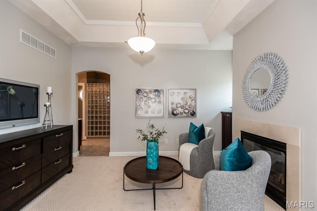 Gaslight Square - Residential