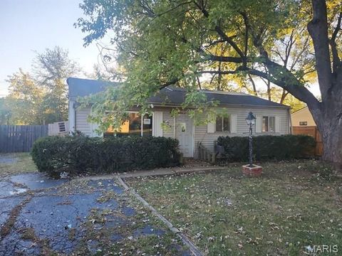 1402 Richard Drive Cahokia IL 62206