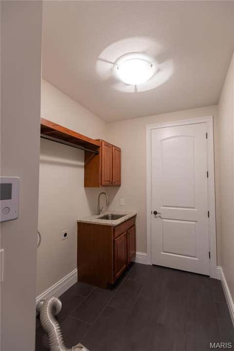 Tiny photo for 220 Woodcliffe Place Drive, Chesterfield, MO 63005 (MLS # 26038043)