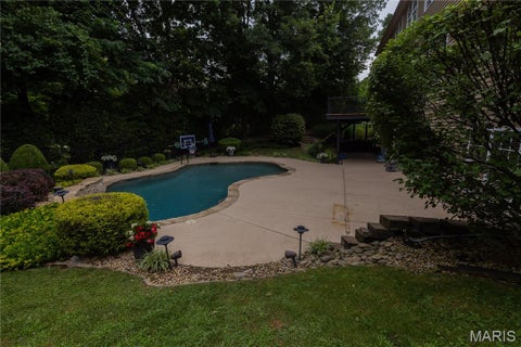 Tiny photo for 220 Woodcliffe Place Drive, Chesterfield, MO 63005 (MLS # 26038043)