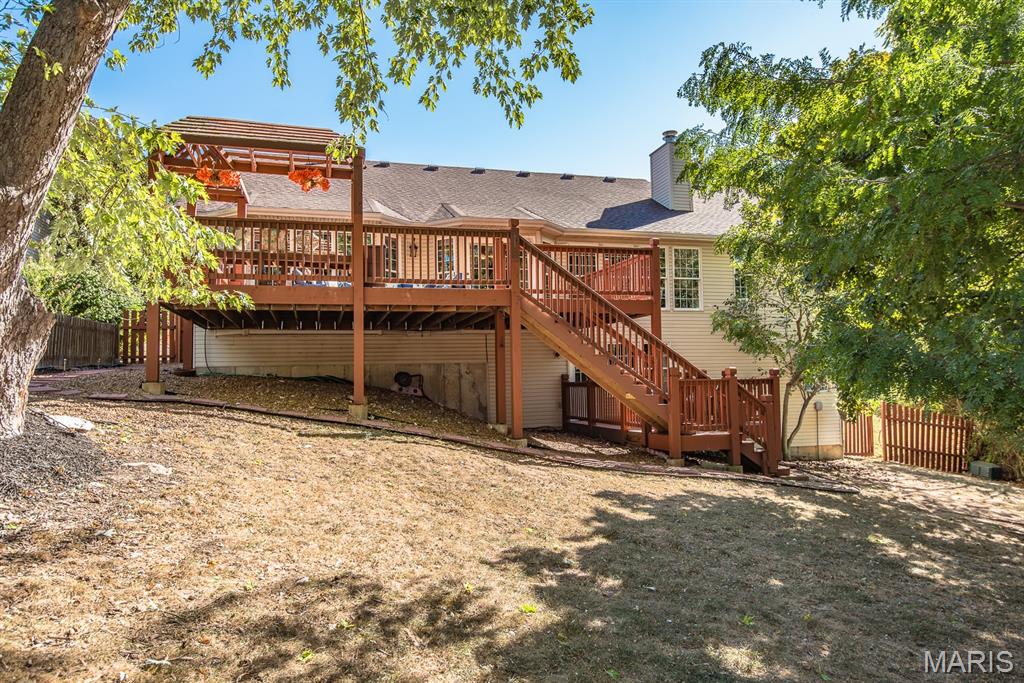 Ballwin, Missouri 63021, United States, 4 Bedrooms Bedrooms, ,3 BathroomsBathrooms,Residential,Pending,222787