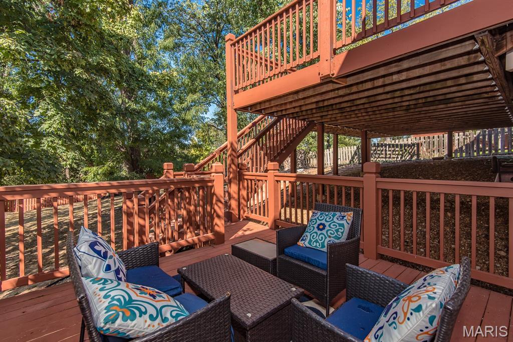 Ballwin, Missouri 63021, United States, 4 Bedrooms Bedrooms, ,3 BathroomsBathrooms,Residential,Pending,222787