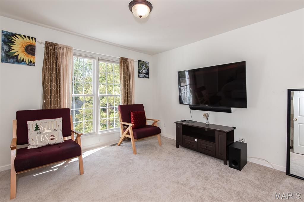 Ballwin, Missouri 63021, United States, 4 Bedrooms Bedrooms, ,3 BathroomsBathrooms,Residential,Pending,222787