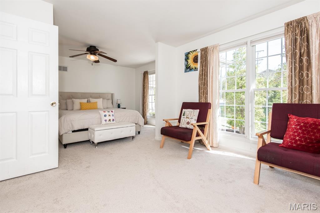 Ballwin, Missouri 63021, United States, 4 Bedrooms Bedrooms, ,3 BathroomsBathrooms,Residential,Pending,222787