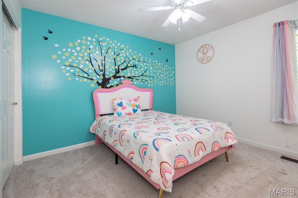 Ballwin, Missouri 63021, United States, 4 Bedrooms Bedrooms, ,3 BathroomsBathrooms,Residential,Pending,222787