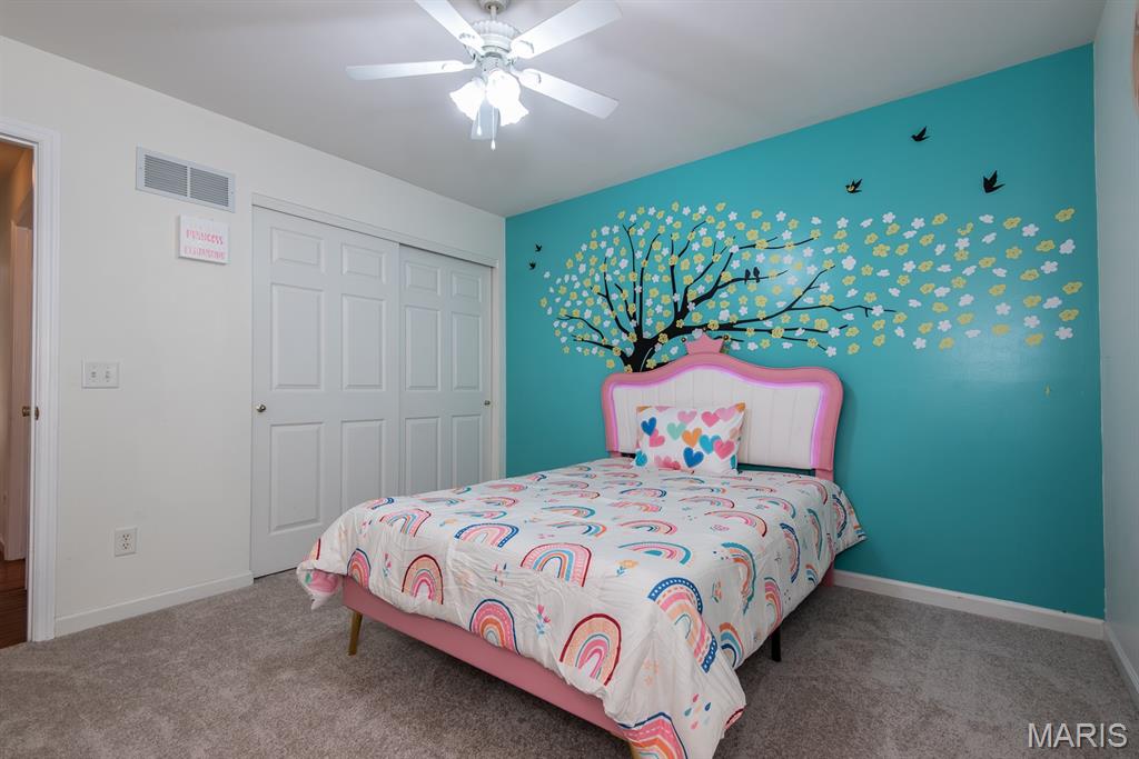 Ballwin, Missouri 63021, United States, 4 Bedrooms Bedrooms, ,3 BathroomsBathrooms,Residential,Pending,222787