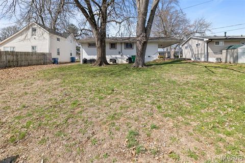 Tiny photo for 10556 Crecelius Drive, St Louis, MO 63123 (MLS # 26014449)