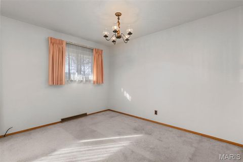 Tiny photo for 10556 Crecelius Drive, St Louis, MO 63123 (MLS # 26014449)