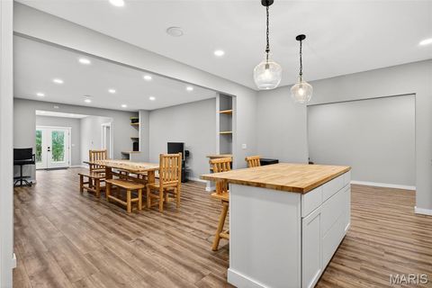 Tiny photo for 280 Sycamore Lane, Winfield, MO 63389 (MLS # 26009031)