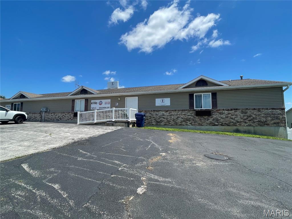 Business Park - Commercial Lease