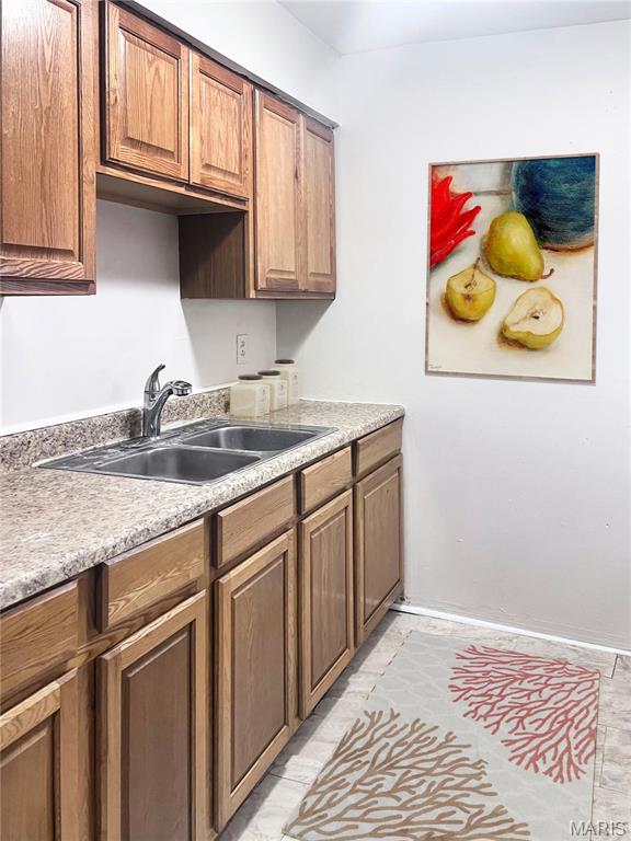 St Louis Commons Add - Residential Income