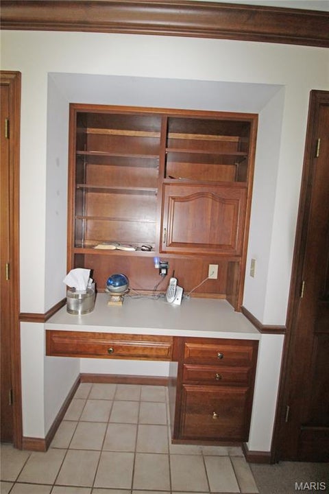 Tiny photo for 100 Worthington Oaks Drive, Creve Coeur, MO 63141 (MLS # 26046925)