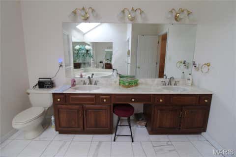 Tiny photo for 100 Worthington Oaks Drive, Creve Coeur, MO 63141 (MLS # 26046925)