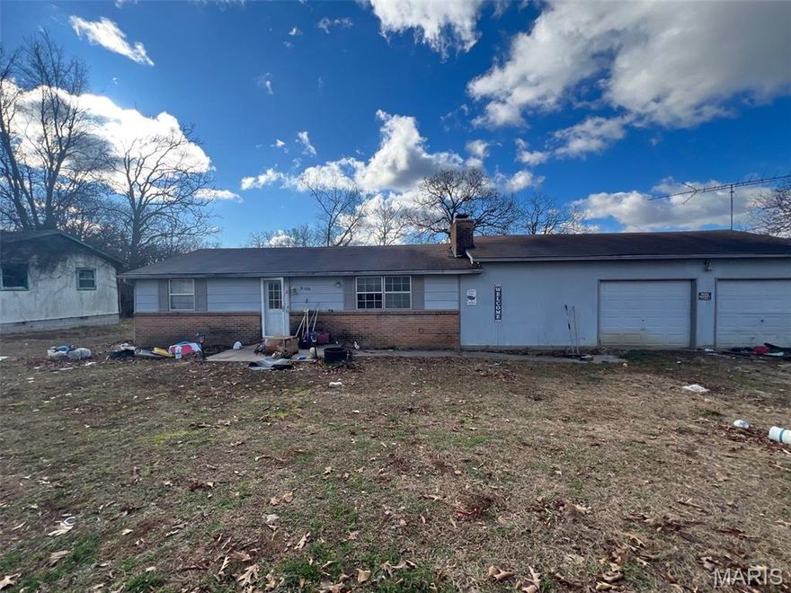 Don't miss this opportunity to own a 3-bedroom, 2-bathroom ranch-style home with a 2-car attached garage, offering comfortable living in a convenient location.
Situated on a generously sized lot, this home provides plenty of outdoor space to enjoy and potential for future customization. The ranch layout offers the ease of single-level living, and the attached garage adds convenience and extra storage.