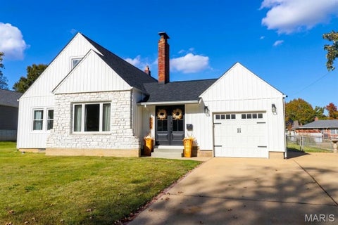 Photo of 929 S 3rd Street, Festus, MO 63028 (MLS # 26069755)