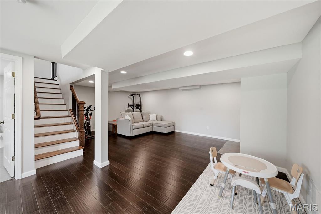 Webster Ridge 11 - Residential