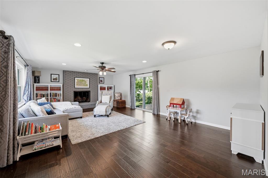 Webster Ridge 11 - Residential