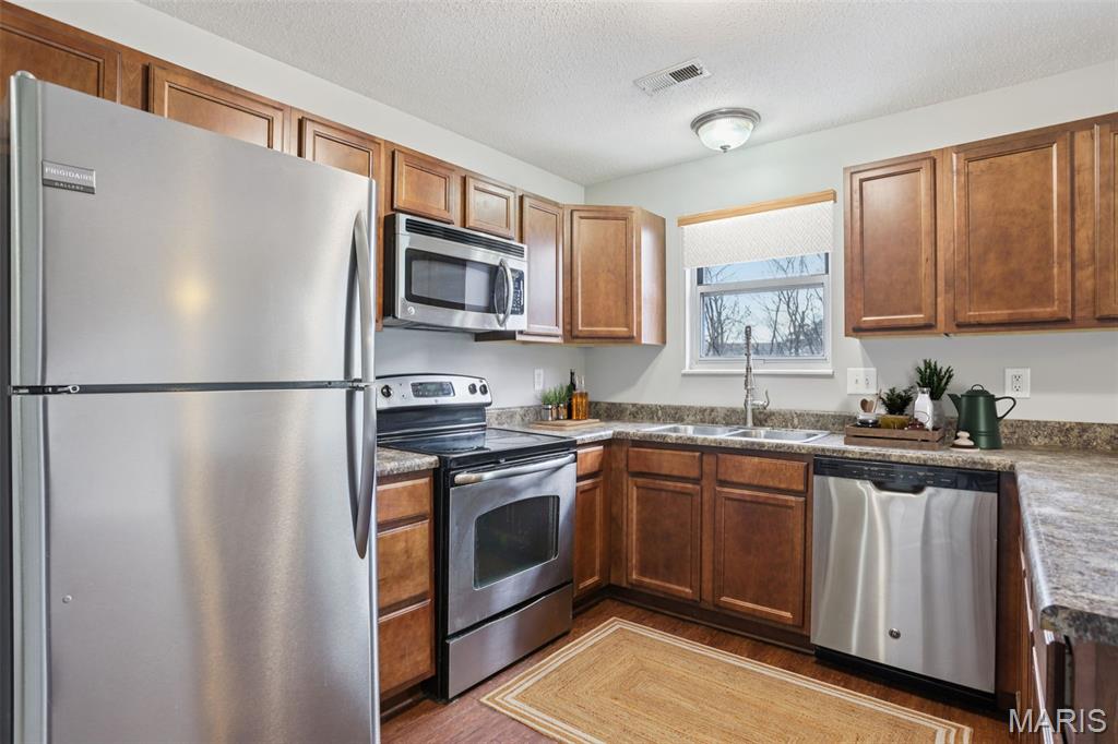 Vlgs Of Windwood Ph2 & Esmt - Residential