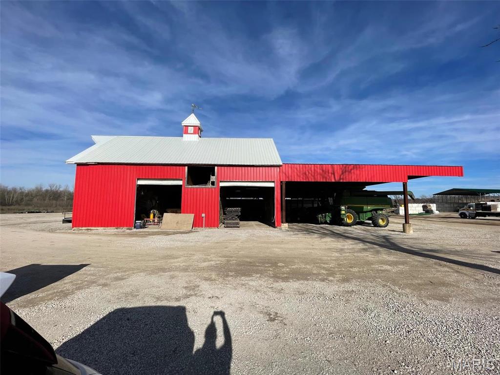 4720 Aubuchon Road 500