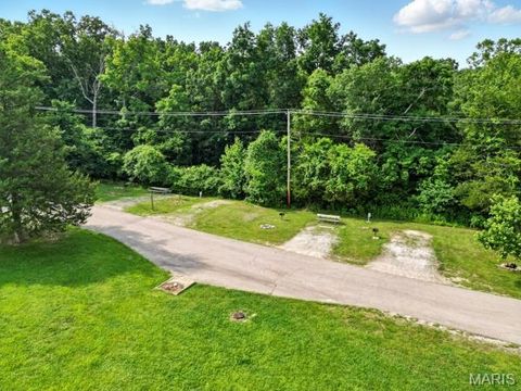 Tiny photo for 108 Confederate Drive, Unincorporated, MO 63050 (MLS # 26030988)