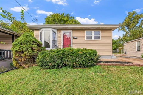 Photo of 9937 Brook Avenue, St Louis, MO 63125 (MLS # 26068112)