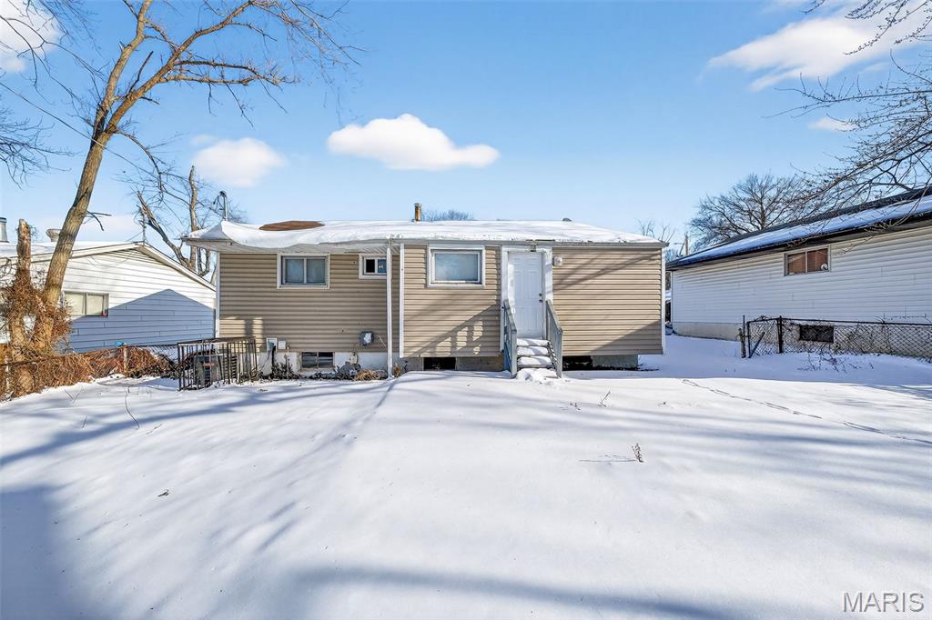 Glasgow Village Unit 9 - Residential