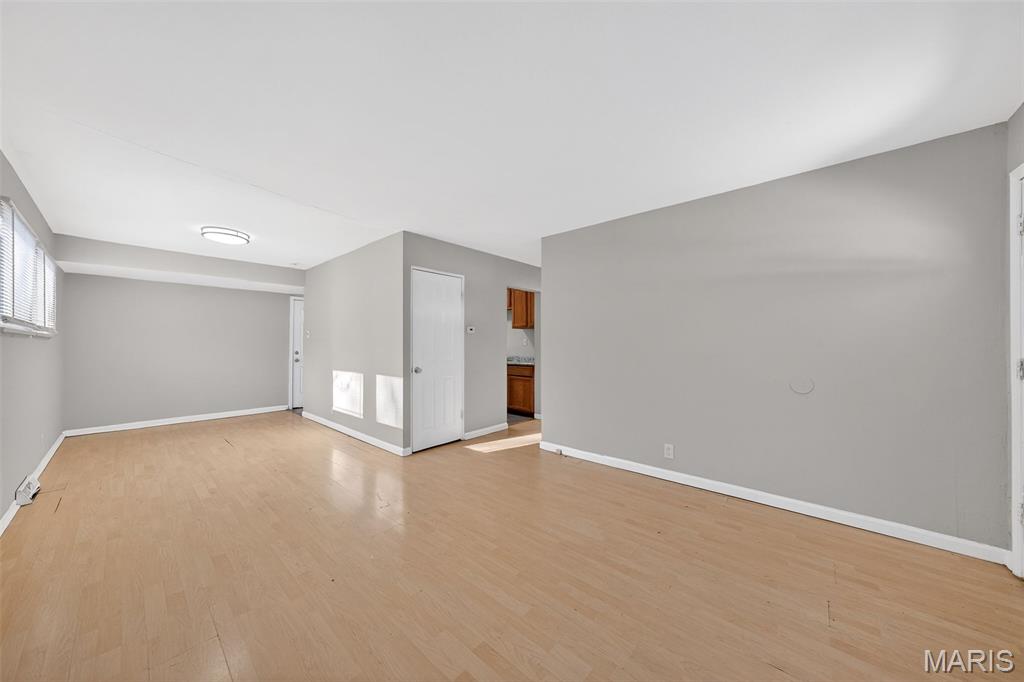 Glasgow Village Unit 9 - Residential