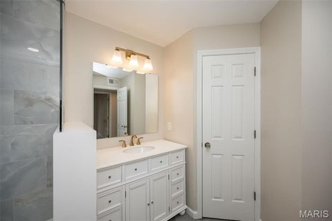 Tiny photo for 1010 Thoreau Court #211, Creve Coeur, MO 63146 (MLS # 25080129)
