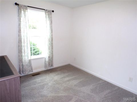 Tiny photo for 108 Linder Lane, Winfield, MO 63389 (MLS # 25061313)