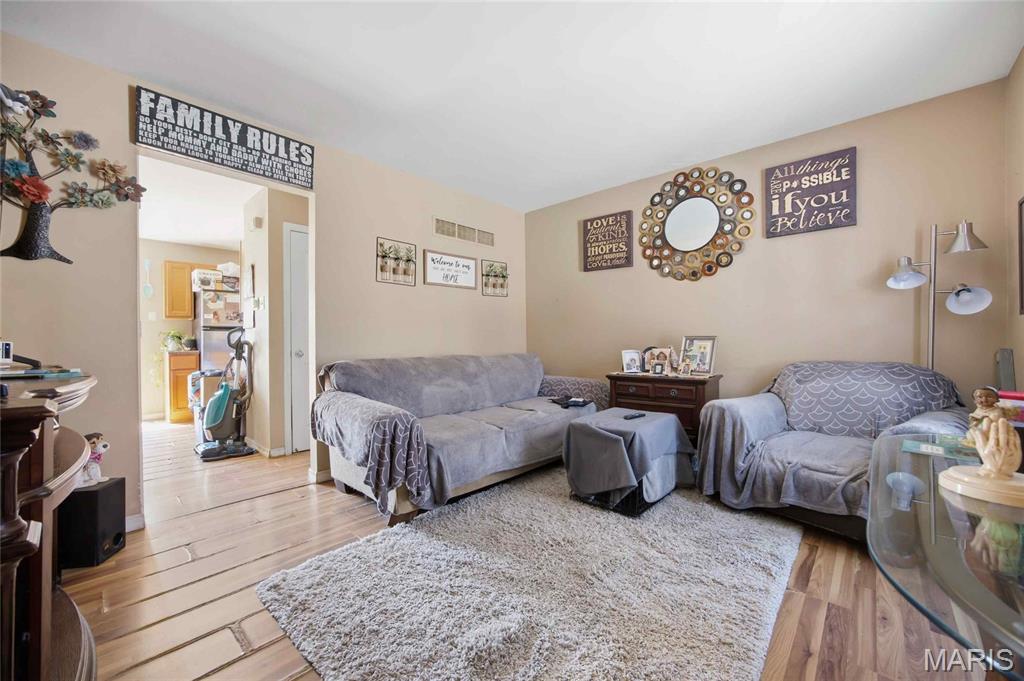 1219 Clarkson Court