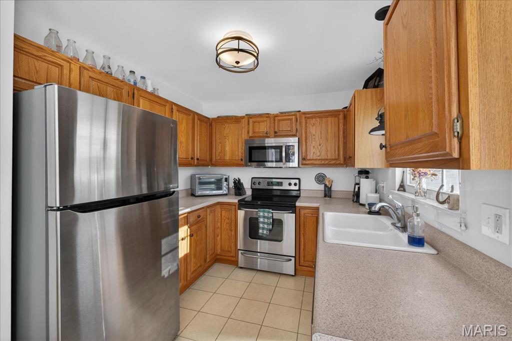 16512 Carriage View Court