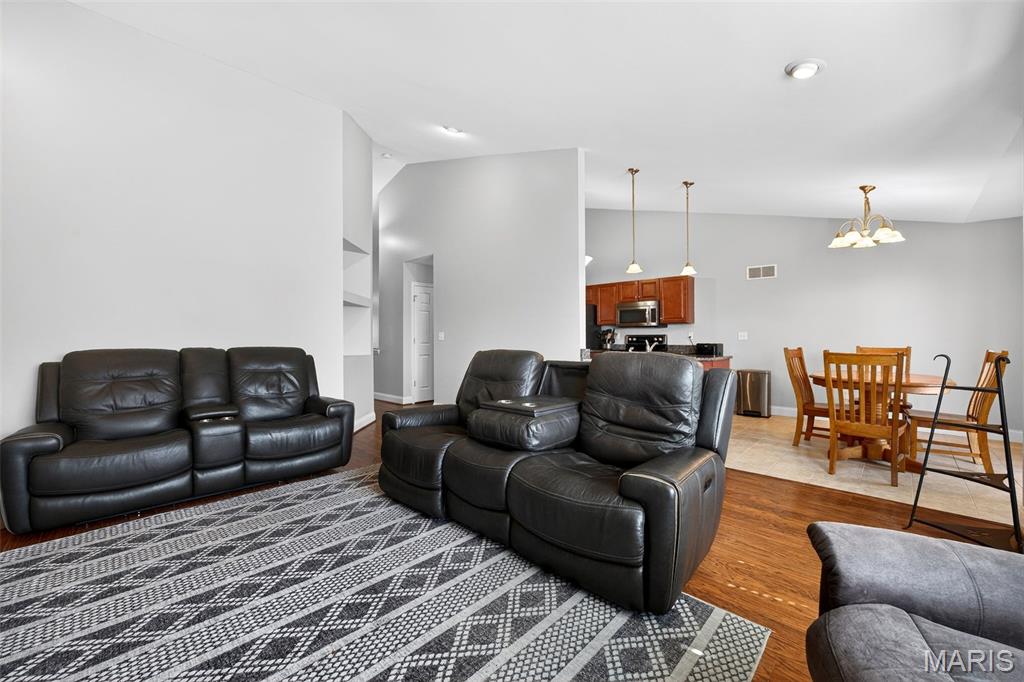 Heritage Pointe #3 - Residential